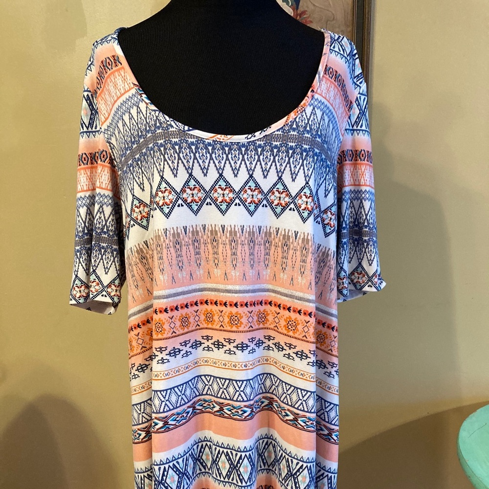 Vanity soft pastel tunic top